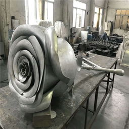 厂家新款上市 玫瑰花形状双曲造型铝单板效果图赏析